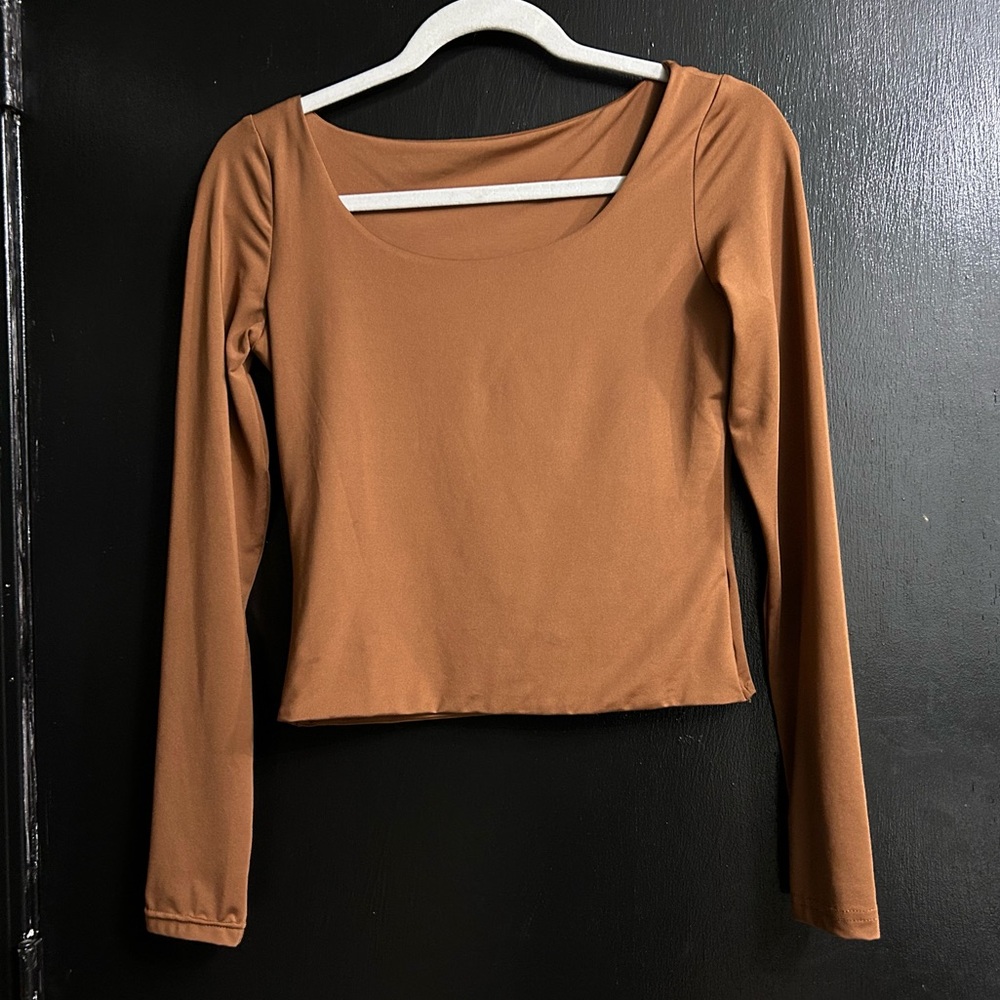 Madden Girl Silky Smooth Long Sleeve Scoop Neck Cropped Top